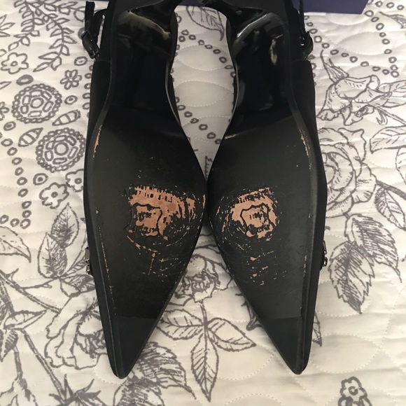 Stuart Weitzman Sparkling Blk Satin-8M - Picture 6 of 7